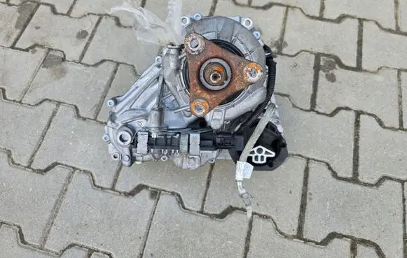 BMW X7 G07 Gearbox transfer box case ATC13
