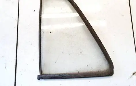 Volkswagen Jetta II Rear vent window glass DOT36AS2M126