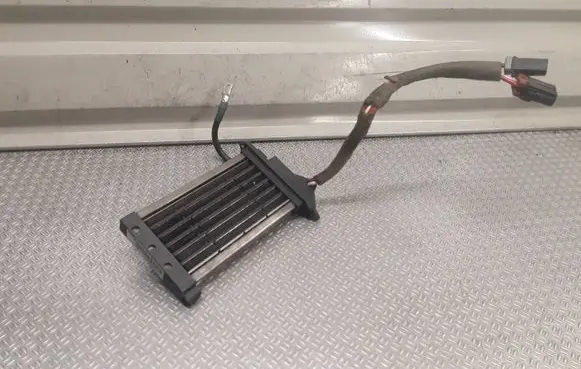 Nissan Tiida C11 Electric cabin heater radiator F667213K