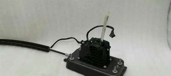Audi A1 Gear shifter/selector 6C2713025D