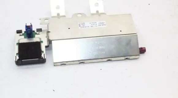 Audi TT TTS Mk2 Aerial GPS antenna 8J7035503A
