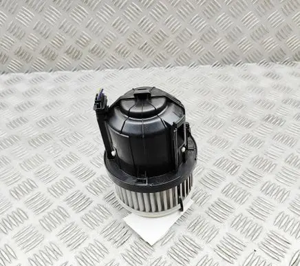 Land Rover Range Rover Evoque L551 Heater fan/blower K8D218456BB