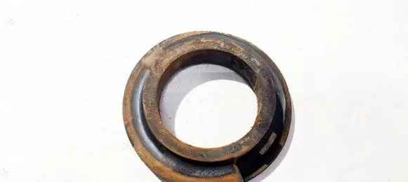 Volvo S80 Front coil spring rubber mount 6g915599baa 6g91-5599-baa