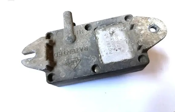 Ford Mondeo MK I Air pressure sensor 93BB9J460AB