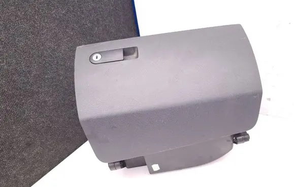 Volkswagen Transporter - Caravelle T5 Glove box 7H2857121A