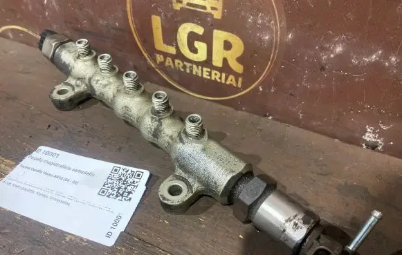 Toyota Corolla Verso AR10 Fuel main line pipe 8945860010