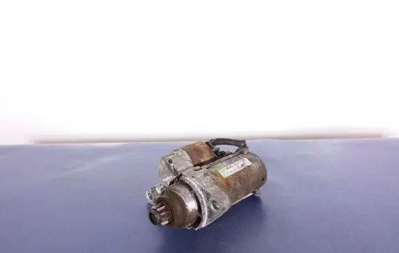 Skoda Fabia Mk2 (5J) Starter motor 02T916023S