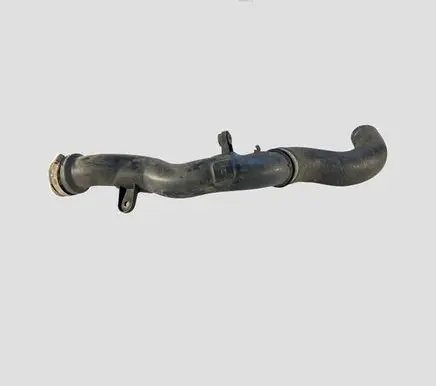 Toyota Avensis T250 Intercooler hose/pipe 1736227030