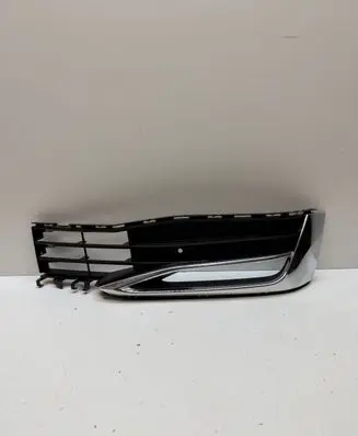 BMW 5 G30 G31 G38 Front fog light trim/grill 51117385278 7385278