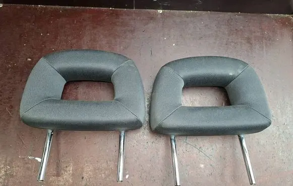 Audi A2 Rear seat headrest