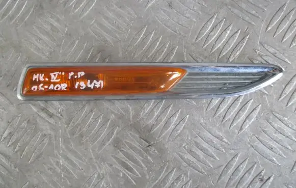 Ford Mondeo MK IV Front indicator light 757113K354AD