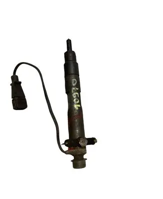 Audi A4 S4 B5 8D Fuel injector 028130201S