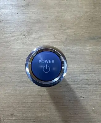 Toyota RAV 4 (XA50) Engine start stop button switch 