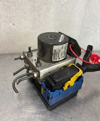 Renault Twingo II Master brake cylinder