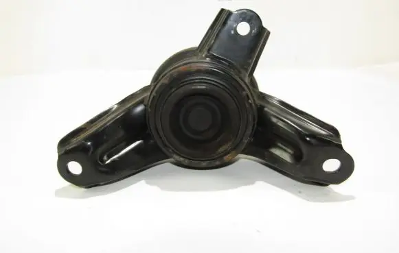 Hyundai ix35 Engine mount bracket