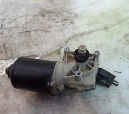 Hyundai Elantra Rear window wiper motor 98100-3X000