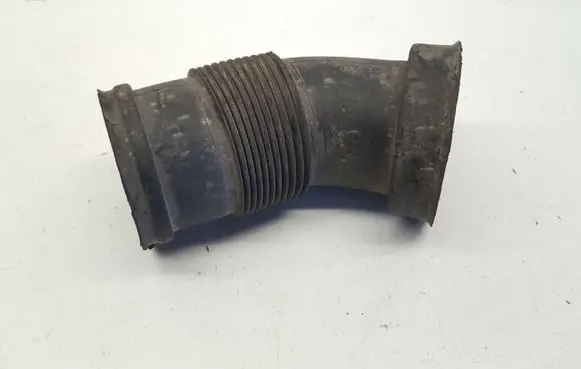 Opel Astra H Air intake duct part 551020662