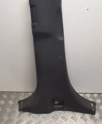 (B) pillar trim (bottom)