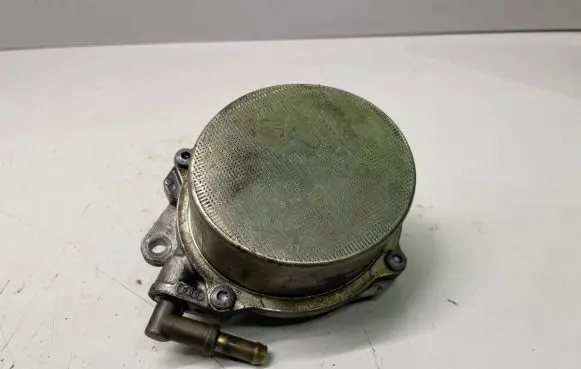 Audi A5 8T 8F Vacuum pump 059145100H