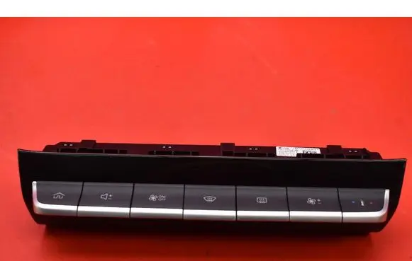MG ZS Climate control unit 10703154