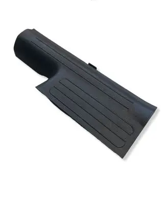 Hyundai Santa Fe Rear sill trim cover 85885S1300