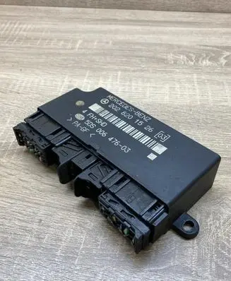 Mercedes-Benz C W202 Comfort/convenience module 2028201526 5DS00647603