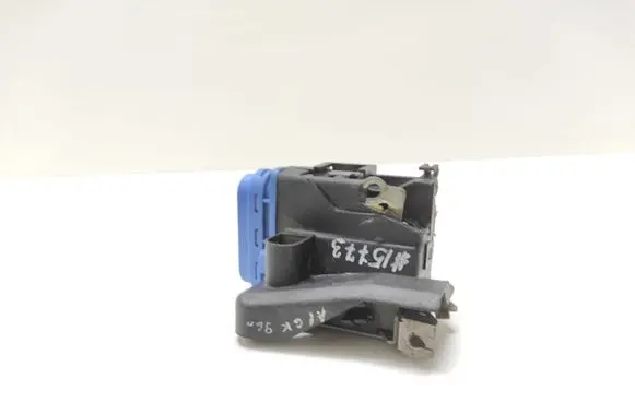 Audi A8 S8 D2 4D Rear door lock 4D0839015A