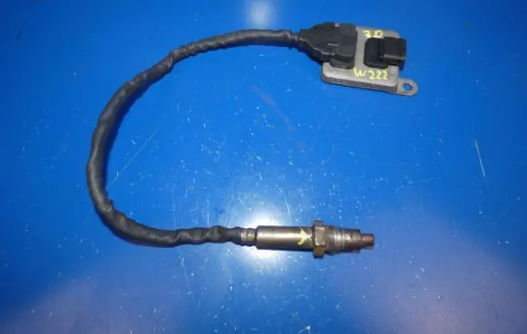Mercedes-Benz S W222 Lambda probe sensor A0009053403 5WK96681C 140520033208