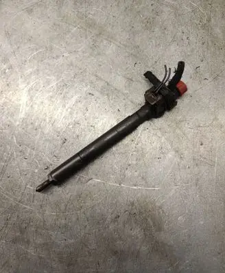 Mercedes-Benz C W204 Fuel injector A6460700987