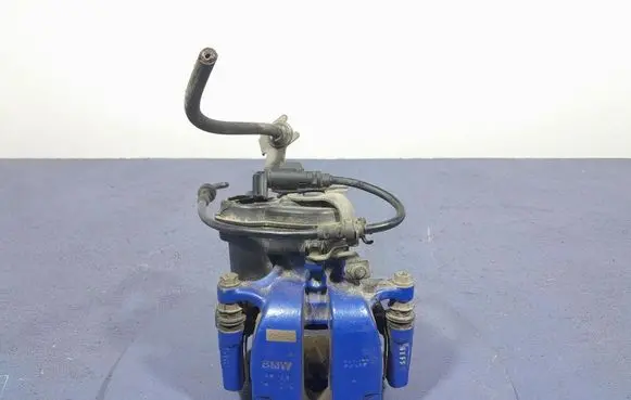 BMW X5 E53 Rear brake caliper 