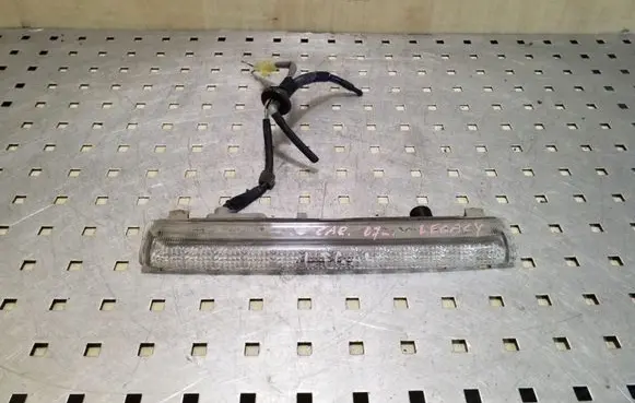 Subaru Legacy Third/center stoplight VC02012