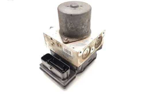Volkswagen Passat Alltrack ABS Pump 3AA614109M