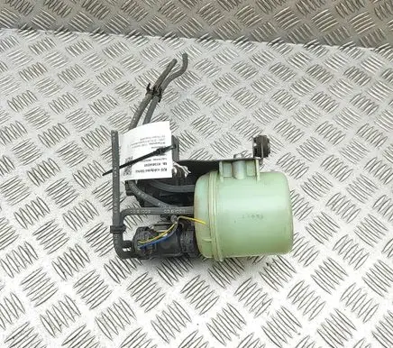 Vacuum air tank