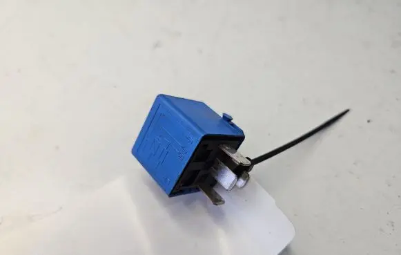 BMW 5 G30 G31 Other relay 366915 32701 6136