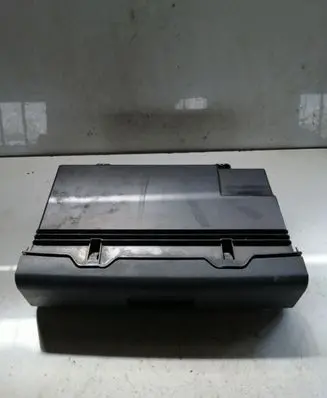 Volkswagen Touran I Glove box 1T0881580C