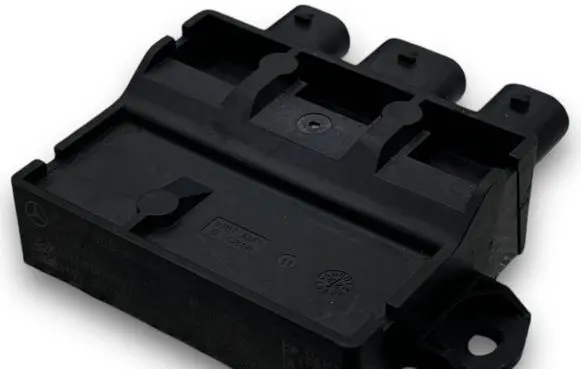 Mercedes-Benz B W247 Central body control module A4696 2239053609