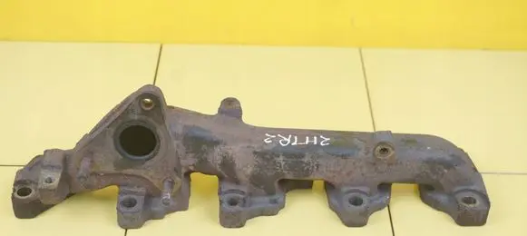 Opel Corsa E Exhaust manifold 55249434 B13DTR