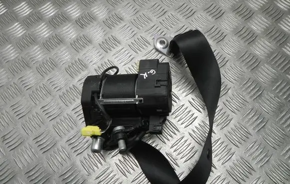 Mercedes-Benz S W221 Front seatbelt 00066179 M4043