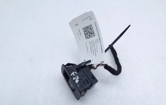 BMW 1 F20 F21 Electric window control switch 9208106