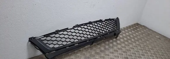 Mazda 3 I Front bumper lower grill BR5S501T1