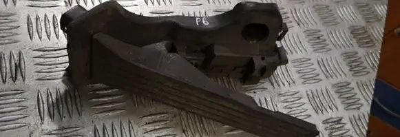 Volkswagen PASSAT B6 Accelerator throttle pedal 1k1721503l
