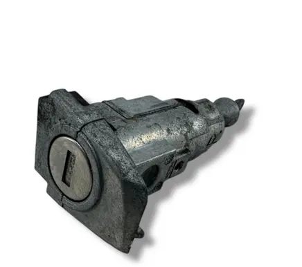 Volkswagen Golf VII Front door lock (next to the handle) 5G0837167