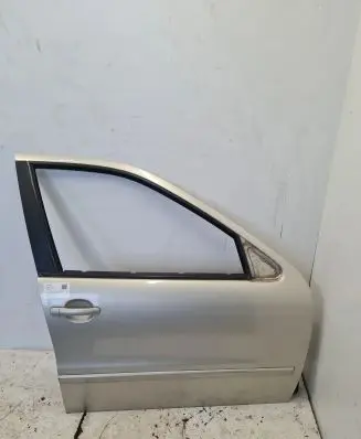 Seat Leon (1M) Front door 