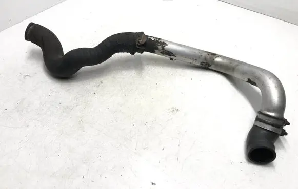 Intercooler hose/pipe