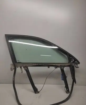 Audi A4 S4 B7 8E 8H Front door window/glass frame 8E0837462B