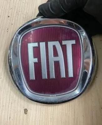 Fiat Ducato Manufacturer badge logo/emblem