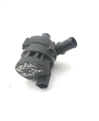 Nissan Qashqai Electric auxiliary coolant/water pump