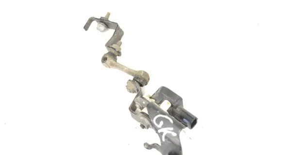 Lexus NX Rear air suspension level height sensor A1620221 8F0511