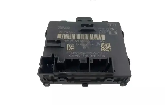 Audi A3 S3 8V Door control unit/module 5Q0959595D
