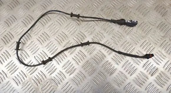 Jaguar XF X250 ABS brake wheel speed sensor 8W832C204AB